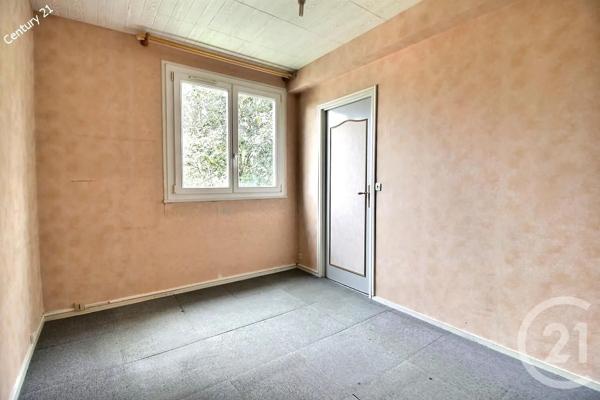 Appartement F3 à vendre  3 pièces - 60,44 m 2   CHATEAU THIERRY  - 02