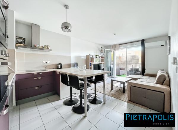 Appartement T3 – 56m² ENTIÈREMENT MEUBLÉ + GARAGE + DPE A, récent, climatisé