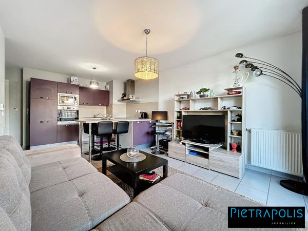 Appartement T3 – 56m² ENTIÈREMENT MEUBLÉ + GARAGE + DPE A, récent, climatisé