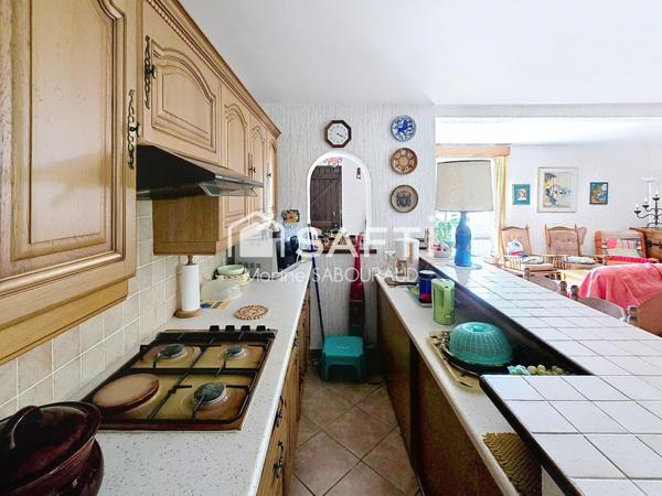 Maison Provançale F4 + Appartement F2 + Garage