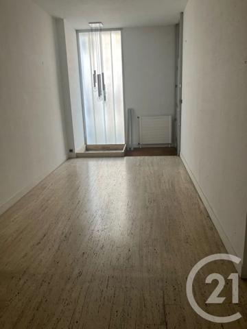 Maison à vendre  5 pièces - 198 m 2   ABBEVILLE  - 80