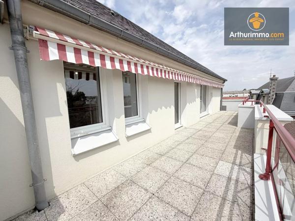 Vente                                                      Appartement
                        
                     4 pièces                      86 m2                     à Compiègne
