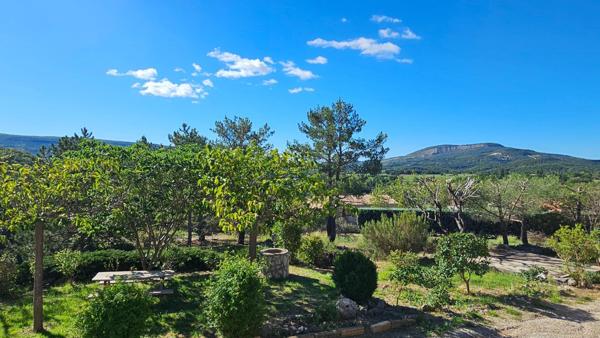 Maison à la campagne avec très jolie vue