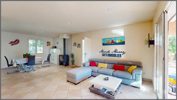 Maison plain-pied - 3 chambres - piscine et quartier très calme