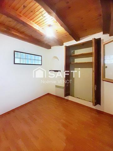 Maison de village en plein centre-ville de Tourves