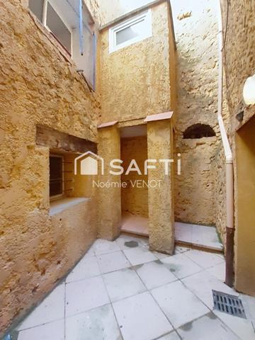 Maison de village en plein centre-ville de Tourves