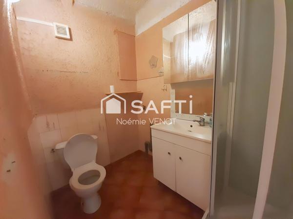 Maison de village en plein centre-ville de Tourves