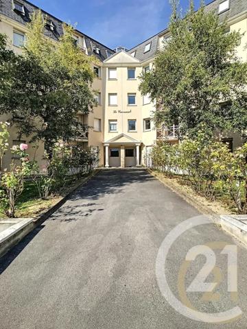 Appartement F2 à vendre  2 pièces - 44 m 2   COMPIEGNE  - 60