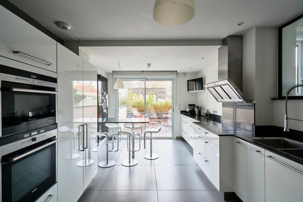 Vente Appartement de luxe Lille 5 Pièces 216 m²
