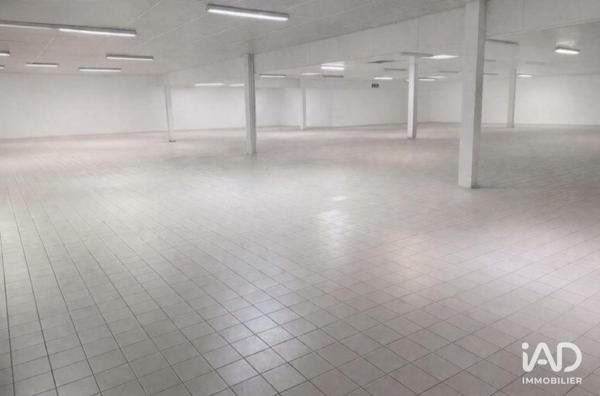 Location local d’activité 625 m² Herchies