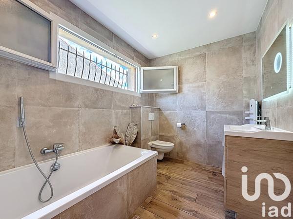 Maison à vendre 9 pièces 170 m² Bram