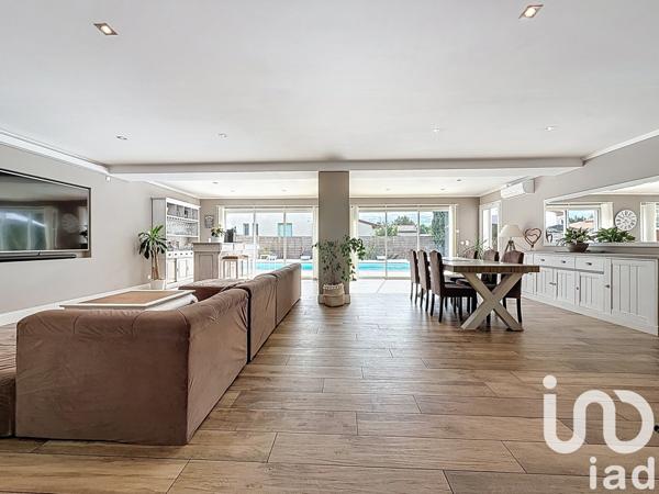 Maison à vendre 9 pièces 170 m² Bram