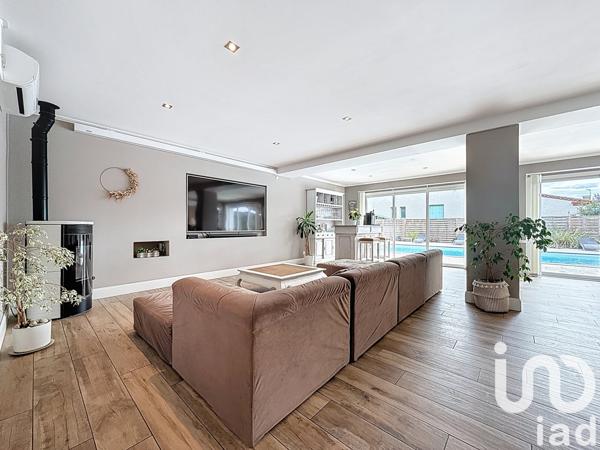 Maison à vendre 9 pièces 170 m² Bram