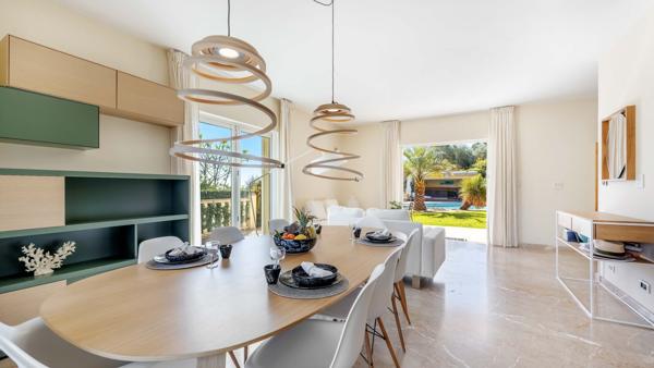 Vente Villa de luxe Grimaud 9 Pièces 430 m²
