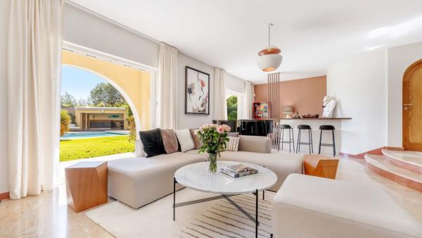 Vente Villa de luxe Grimaud 9 Pièces 430 m²
