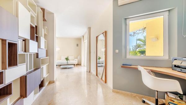 Vente Villa de luxe Grimaud 9 Pièces 430 m²