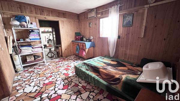 Maison 6 pièces de 130 m² à Saint-Louis (97450)