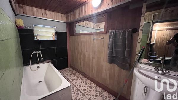 Maison 6 pièces de 130 m² à Saint-Louis (97450)