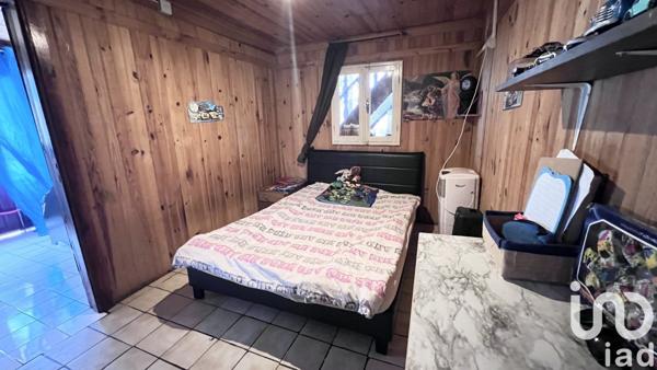 Maison 6 pièces de 130 m² à Saint-Louis (97450)