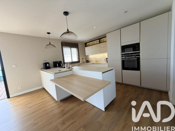 Maison à vendre 5 pièces 127 m² Saint-Denis