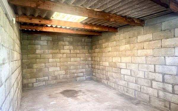 Stationnement à louer    19 m2 Le Chesnay