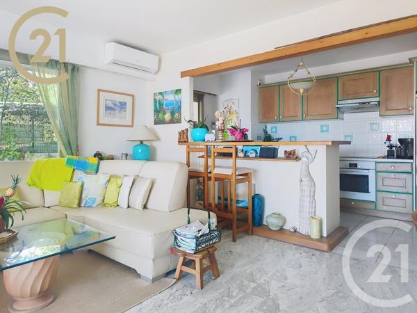 Appartement F3 à vendre  3 pièces - 83,38 m2 LE CANNET - 06