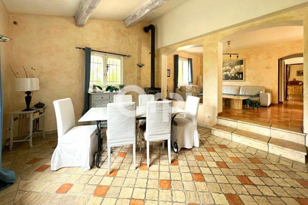 Maison à vendre    6 pièces •  Fayence