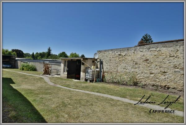 Maison de ville avec beau terrain – 10 min de La Ferté-Milon (02460)– 133 m² – 3/4 chambres – Atelier – Carport – Terrain 623 m²