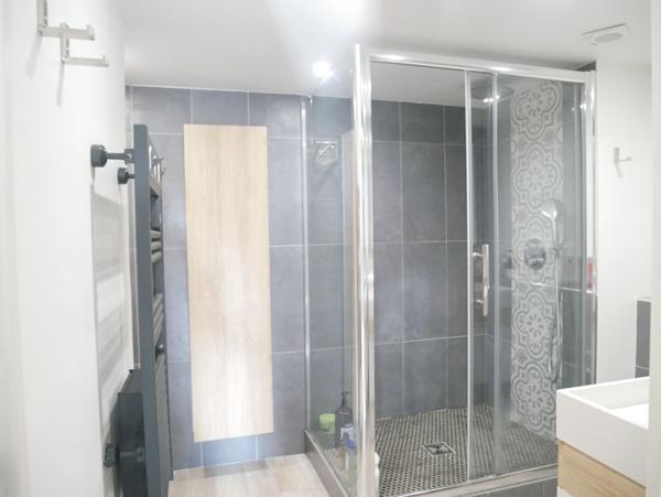 Appartement  duplex T3-4 dans bastide avec 124 jardin privatif et Parking