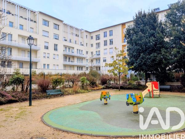 Appartement à vendre 4 pièces 83 m² Saint-Germain-en-Laye