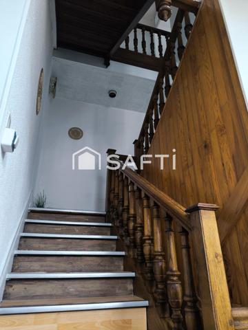 Grande maison Lupéenne de 230m2