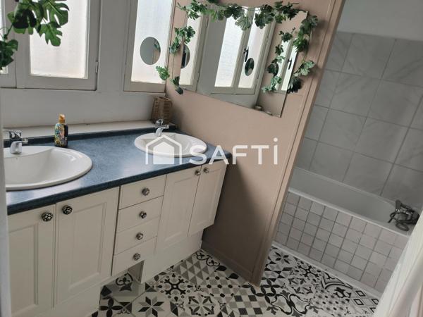 Grande maison Lupéenne de 230m2