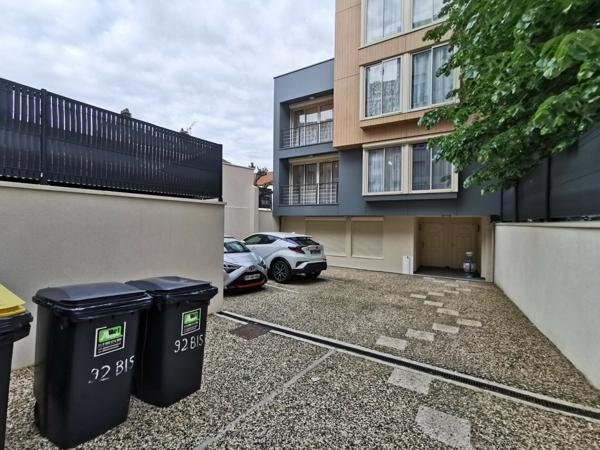 Joli duplex en dernier étage, bien isolé (DPE C), à 100 du M° La Courneuve (ligne 7)
