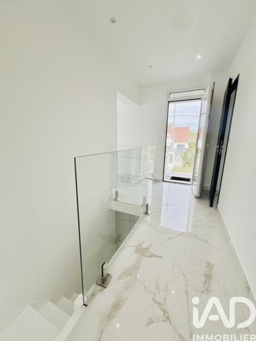 Maison à vendre 7 pièces 140 m² Verneuil-en-Halatte