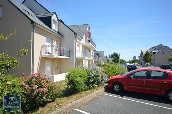 Appartement à louer 2 pièces 55.61m²