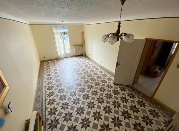 ENSEMBLE IMMOBILIER SUR 4000M² - 10 MIN DE DAX