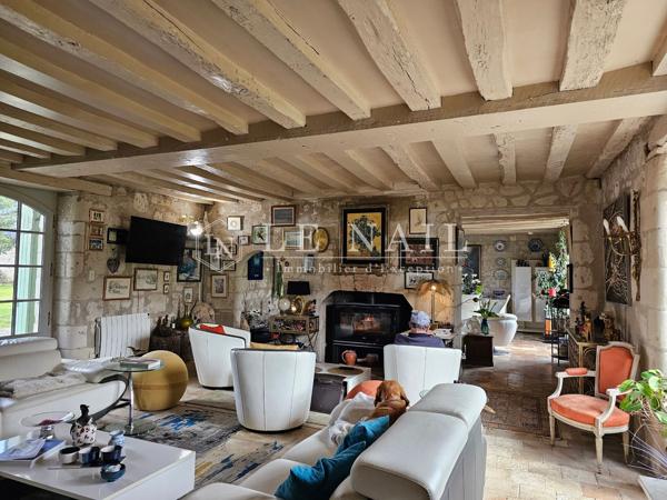 Charmant manoir des XVIIe et XVIIIe siècles en Val de Loire