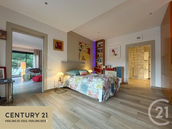 Maison à vendre  7 pièces - 159,73 m2 ST MAUR DES FOSSES - 94