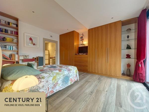 Maison à vendre  7 pièces - 159,73 m2 ST MAUR DES FOSSES - 94