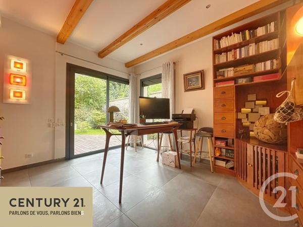 Maison à vendre  7 pièces - 159,73 m2 ST MAUR DES FOSSES - 94