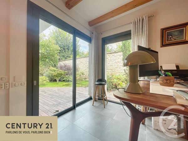 Maison à vendre  7 pièces - 159,73 m2 ST MAUR DES FOSSES - 94