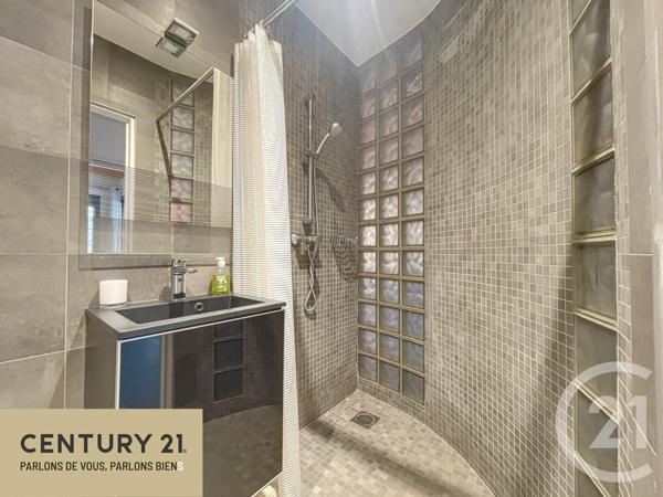 Maison à vendre  7 pièces - 159,73 m2 ST MAUR DES FOSSES - 94