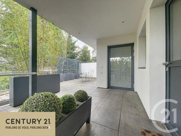 Maison à vendre  7 pièces - 159,73 m2 ST MAUR DES FOSSES - 94