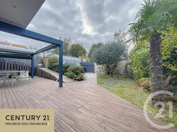 Maison à vendre  7 pièces - 159,73 m2 ST MAUR DES FOSSES - 94