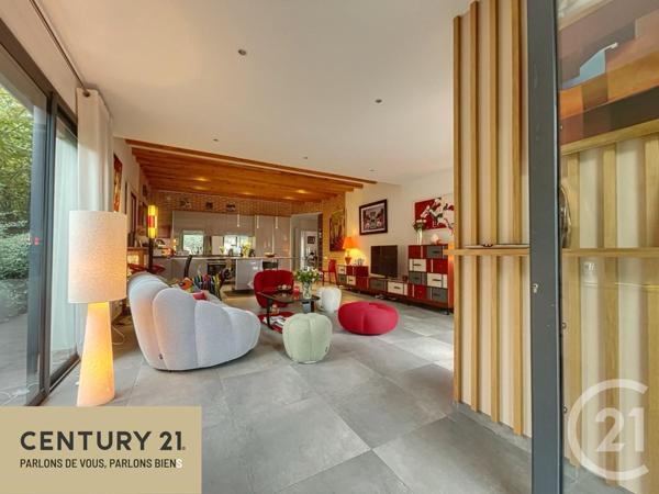 Maison à vendre  7 pièces - 159,73 m2 ST MAUR DES FOSSES - 94