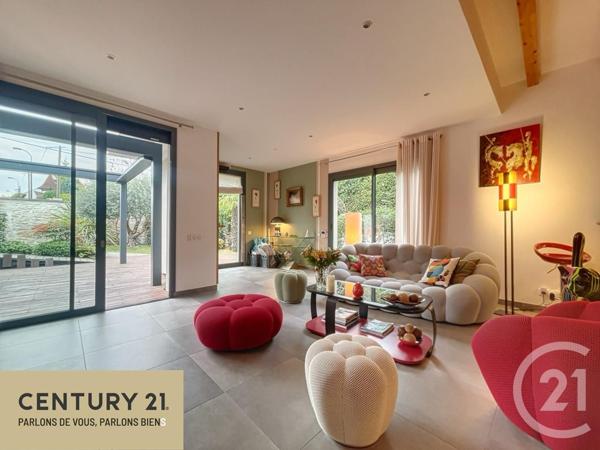 Maison à vendre  7 pièces - 159,73 m2 ST MAUR DES FOSSES - 94