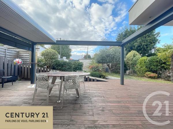 Maison à vendre  7 pièces - 159,73 m2 ST MAUR DES FOSSES - 94