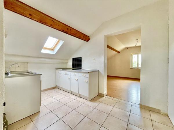 Immeuble à Montmorot  - 4 appartements - Proches commodités