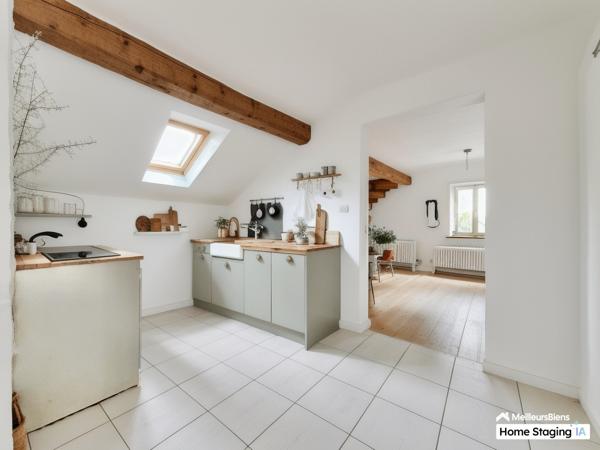 Immeuble à Montmorot  - 4 appartements - Proches commodités