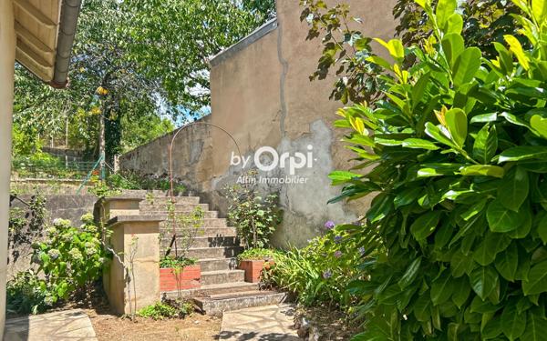 Maison à vendre    4 pièces •  Montluçon